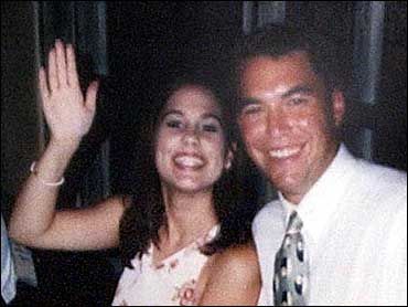 Laci Peterson waves goodbye